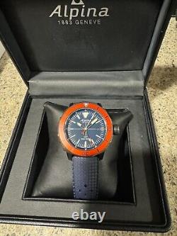 Alpina Seastrong Diver 300 GMT Quartz, Uni-Directional Bezel, 1,000 Feet WR