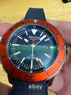 Alpina Seastrong Diver 300 GMT Quartz, Uni-Directional Bezel, 1,000 Feet WR