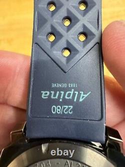 Alpina Seastrong Diver 300 GMT Quartz, Uni-Directional Bezel, 1,000 Feet WR
