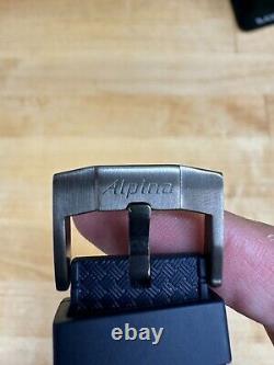 Alpina Seastrong Diver 300 GMT Quartz, Uni-Directional Bezel, 1,000 Feet WR