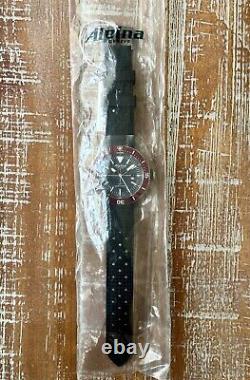Alpina Seastrong Diver GMT Quartz Grey Dial Men's Watch 44mm AL-247LGBRG4TV6