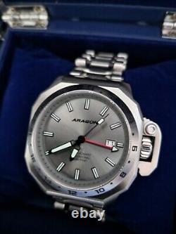 Aragon MillIpede Max GMT Automatic Watch Gray SunRay Dial 42mm 300 Meter A544GRY