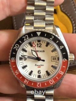 Borealis Estoril 300 GMT Portugal edition Miyota 9075 True GMT function