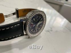 Breitling Navitimer World GMT Mens Watch A24322121B2X2 GREAT CONDITION