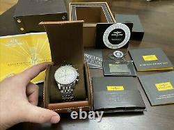 Breitling Navitimer World Silver A2432212 46mm 2018 Chronograph/GMT FULL SET