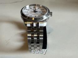 Christopher Ward C63 Sealander GMT 39mm White Dial With BOX & ACTIVE WARRANTY