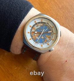 Edox Steel Automatic Geoscope Worldtimer Vintage 42mm GMT with bracelet EUC