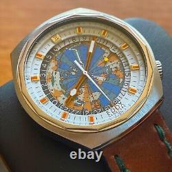 Edox Steel Automatic Geoscope Worldtimer Vintage 42mm GMT with bracelet EUC