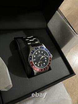 Glycine Combat Sub GMT Men's Watch 42mm Made In Switzerland