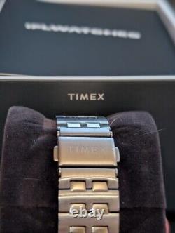 IFL Timex Q Space Dunk Limited Edition Watch