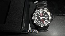 Luminox F-117 Nighthawk GMT Gunmetal Divers Quartz Men's Watch 44mm XA. 6422 NEW