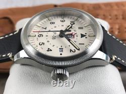 Luminox XA. 9527 P-38 Men's GMT Beige Dial Sapphire Lightning Pilot Watch