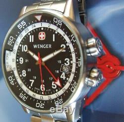 MeNs WENGER Swiss Army WORLD Time GMT COMMANDO4 Hand Black DialSS BraceletEUC