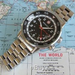 MeNs WENGER Swiss Army WORLD Time GMT COMMANDO4 Hand Black DialSS BraceletEUC