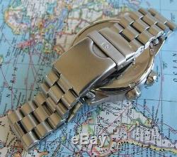 MeNs WENGER Swiss Army WORLD Time GMT COMMANDO4 Hand Black DialSS BraceletEUC