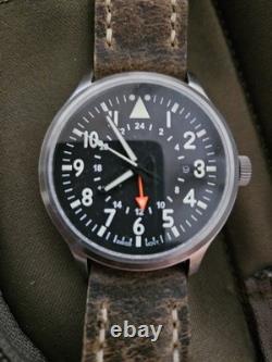 Men's Maratac CountyComm Titanium 44mm GMT Gen2 Quartz. Handmade leather strap