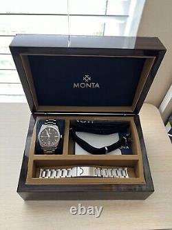 Monta Atlas GMT Charcoal Dial (Grey / Anthracite) Automatic Watch