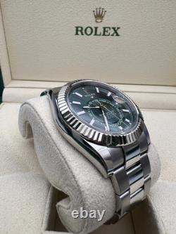 NEW 2025 Rolex Sky-Dweller 336934 42mm Green Dial Oyster Bracelet Box Papers