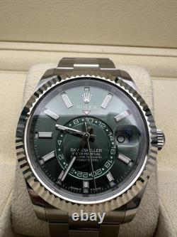 NEW 2025 Rolex Sky-Dweller 336934 42mm Green Dial Oyster Bracelet Box Papers