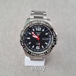 New Seiko 5 Sports SRP685K1 GMT Automatic Watch World Time Steinless Steel