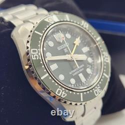 New Seiko Prospex SPB381J1 GMT Diver 200m Automatic 6R54 Green Dial And Bezel New Seiko Prospex SPB381J1 GMT Diver 200m Automatic 6R54 Green Dial And Bezel