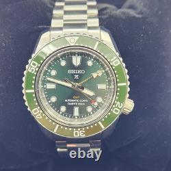 New Seiko Prospex SPB381J1 GMT Diver 200m Automatic 6R54 Green Dial And Bezel New Seiko Prospex SPB381J1 GMT Diver 200m Automatic 6R54 Green Dial And Bezel