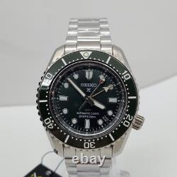 New Seiko Prospex SPB381J1 GMT Diver 200m Automatic 6R54 Green Dial And Bezel New Seiko Prospex SPB381J1 GMT Diver 200m Automatic 6R54 Green Dial And Bezel