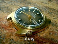 Nice Bulova Accutron Cal. 2182 Gold Plated Wrist Watch Running