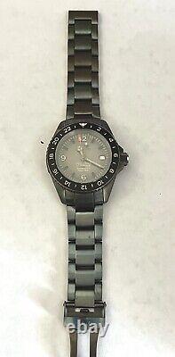 OOO Out Of Order 10th Anniversary GMT 40mm Automatic Swiss Made, Italian Design
