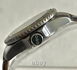 OOO Out Of Order 10th Anniversary GMT 40mm Automatic Swiss Made, Italian Design
