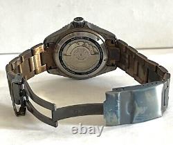 OOO Out Of Order 10th Anniversary GMT 40mm Automatic Swiss Made, Italian Design