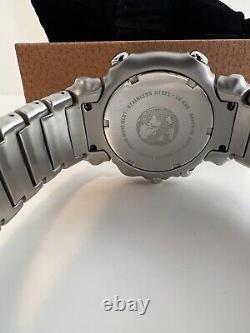 Oakley GMT Watch Honed Stainless Steel White 10-140+Case Judge Sapphire Crystal
