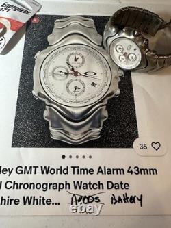 Oakley GMT World Time Alarm Quartz Chronograph Date 43mm Silver White Dial