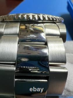 Oceaneva Deep Marine Explorer GMT BK. GR. NH. BK. GMT. ST