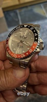 Oceaneva Deep Marine Explorer GMT Quartz 1250m 44mm Silver Dial Box/Papers