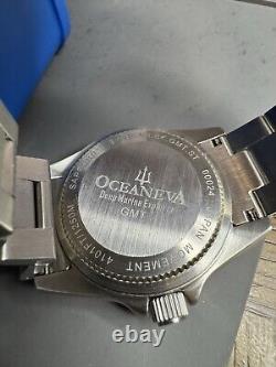 Oceaneva Men's Deep Marine Explorer GMT Automatic Batman Stainless Steel