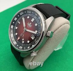 PHOIBOS Eagle Ray Red Dial 300 Meter GMT Dive Watch