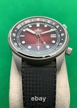 PHOIBOS Eagle Ray Red Dial 300 Meter GMT Dive Watch