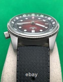 PHOIBOS Eagle Ray Red Dial 300 Meter GMT Dive Watch