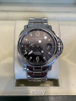 Panerai Luminor GMT Automatic 40mm Stainless Steel Watch PAM 00160