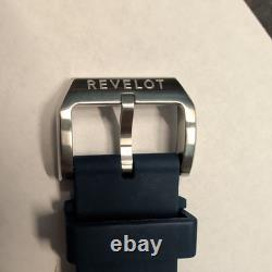 Revelot R10 Admiral GMT Greystorm Steel Automatic 200m Dive Watch with bracelet