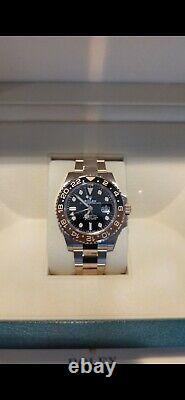 Rolex GMT-Master II Automatic 40mm Everose Gold Mens Bracelet Watch 126715CHNR