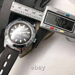 SKIN DIVER'S SORNA By SICURA GMT WORLD TIME AUTOMATIC WATCH SWISS 25 JEWELS 70s