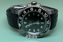Santana Watch Works 40mm GMT Automatic Black Dial, Ceramic Bezel