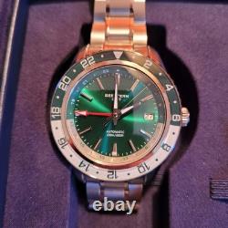 Seestern S456 GMT Automatic Burst Green Dial with Dual Color Sapphire Bezel