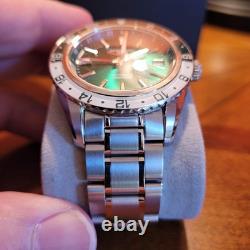 Seestern S456 GMT Automatic Burst Green Dial with Dual Color Sapphire Bezel