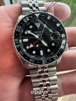Seiko 5 Sports Black Automatic GMT Black & Gray Bezel Watch SSK001