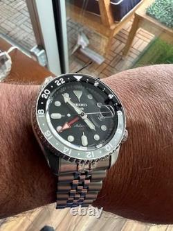 Seiko 5 Sports Black Automatic GMT Black & Gray Bezel Watch SSK001