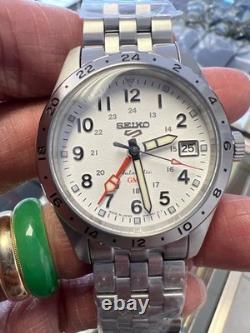Seiko 5 Sports Field GMT Automatic White Dial Stainless Steel Men'sWatch SSK059