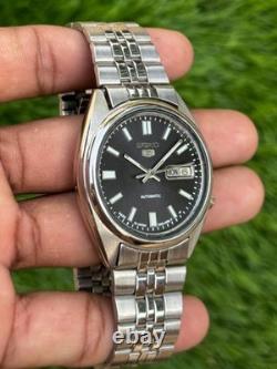 Seiko 5 automatic gmt